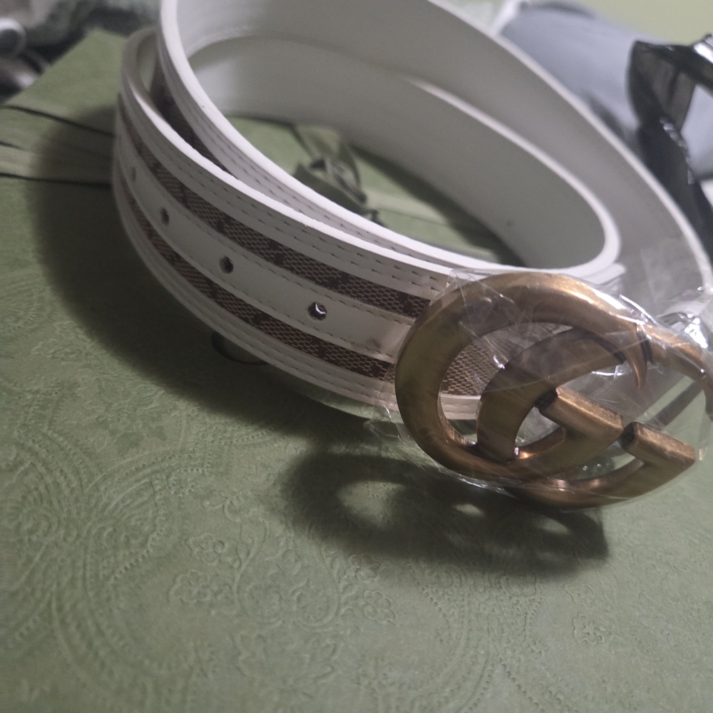 Gucci White and Gold Men's Belt